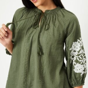 Women Embroidered Tunic -Green